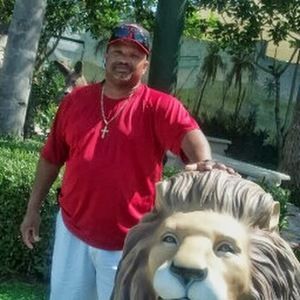 Meet your Posher, Robert